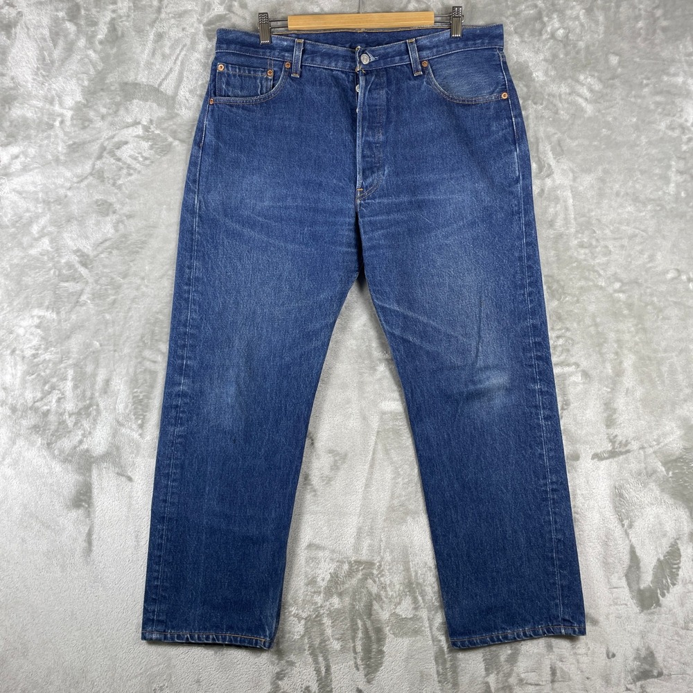 Vintage Levis 501xx Jeans Men 38x31 fits 37x29 Made in USA Shrink to Fit DARK